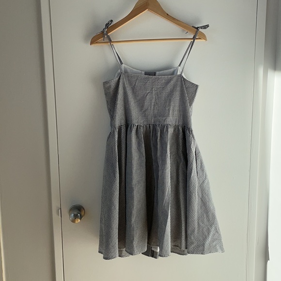 Summer dress - Picture 3 of 3